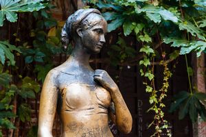 Juliet statue - Verona