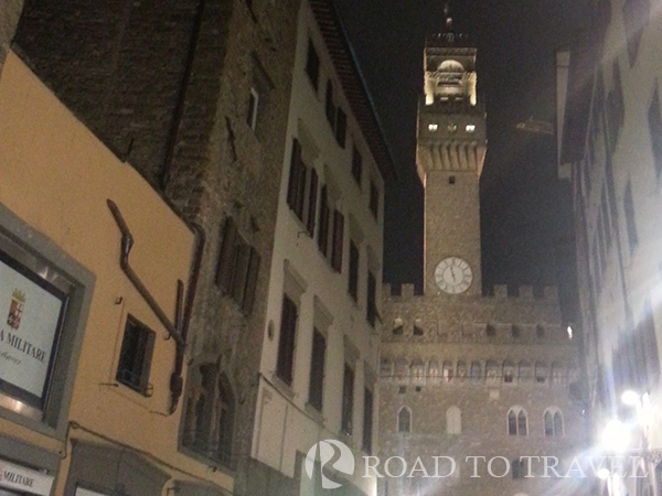 Palazzo Vecchio View of Palazzo vecchio from Via Vacchereggia.