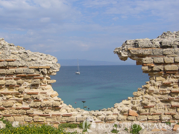 Ancient ruins of Tharros Ruins of the Phoenician town of Tharros .