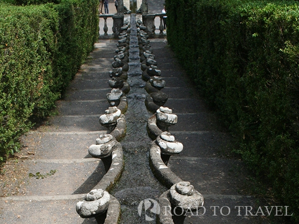 Harmonious cascades and Fountains The Gardens are set on large sloping land with water cascading from top to bottom.