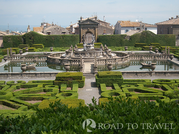 Bagnaia - Giardini Villa Lante View of the romantic gardens