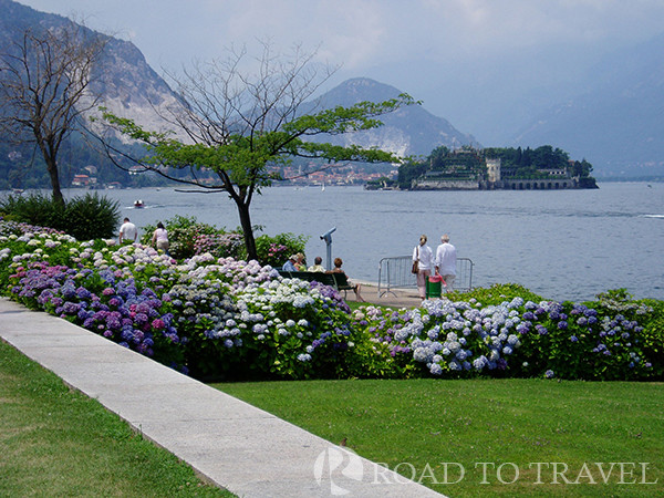 Things to see in Italy : Stresa Stresa is the main town on Lake Maggiore.